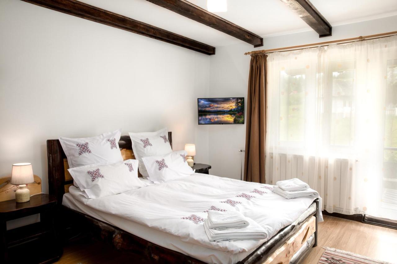 Casa Cerbul Villa Fundata Luaran gambar