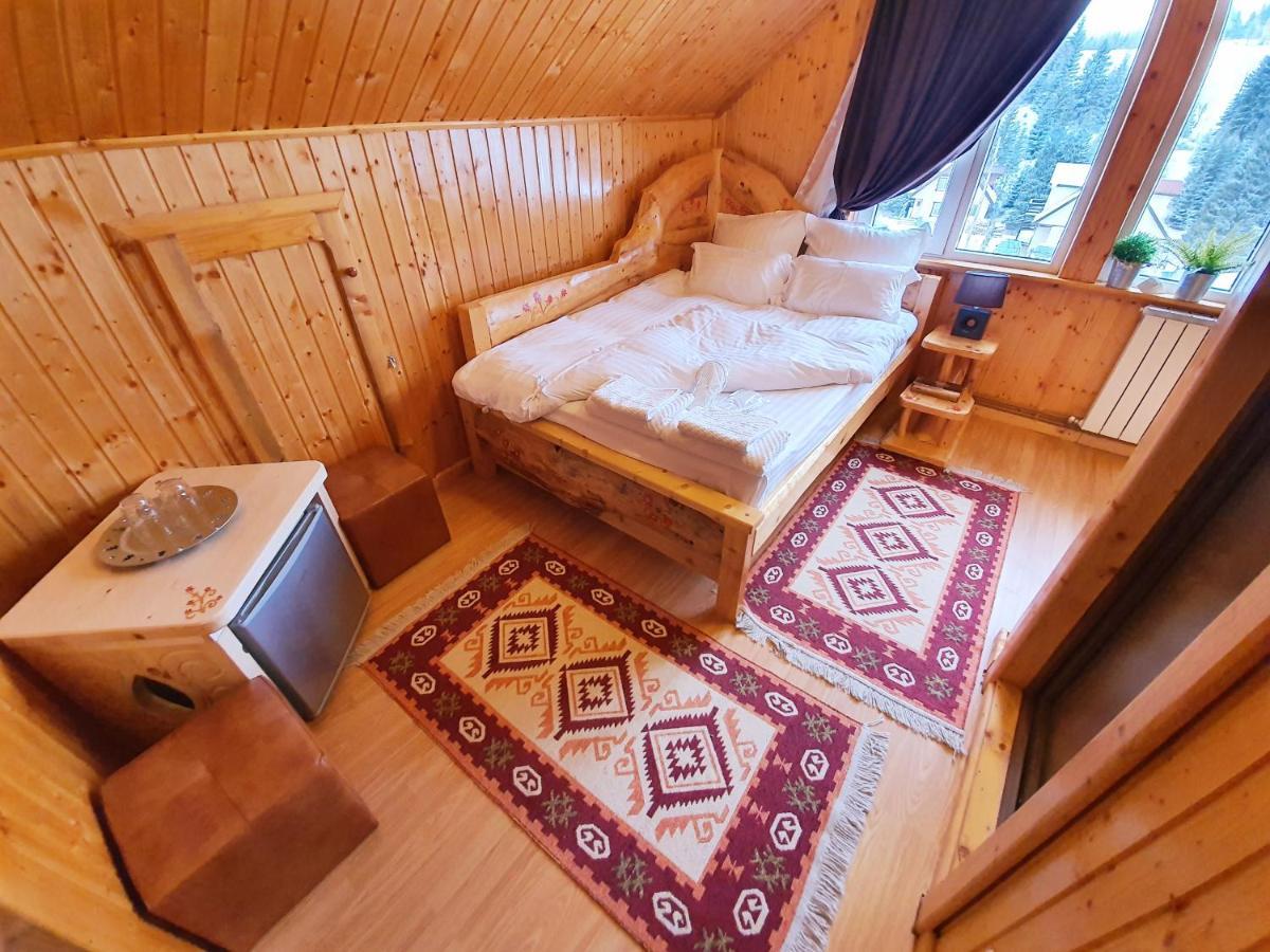Casa Cerbul Villa Fundata Luaran gambar